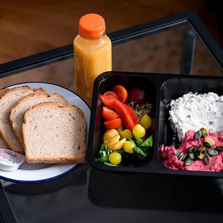 Native Lubelska 10 דירה